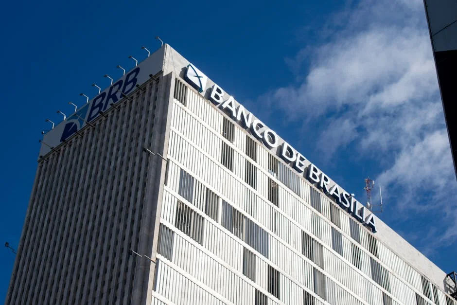 Defender Advocates for Aumento to Boost US Economic Growth