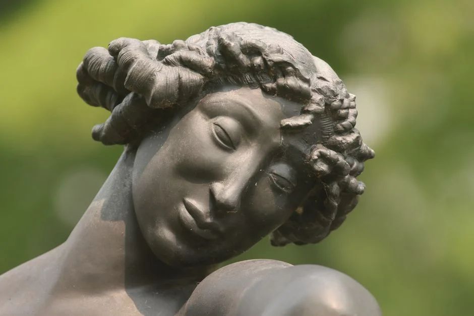 Hollywood Unveils Marilyn Monroe Statue on Her 100th Birthday — Agriculture Food