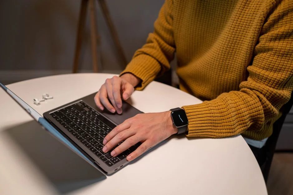 I Spent 24 Hours with Siri AI on Mac — Here's What Surprised Me