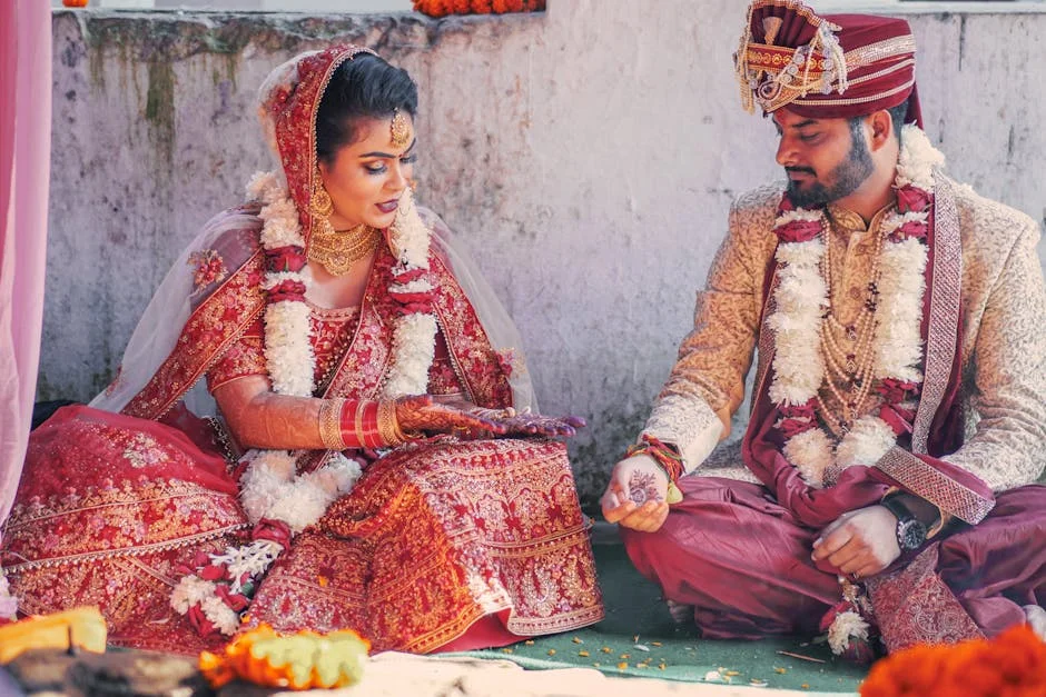 Indian Dating Apps See Surge in Paying Users in Small Cities