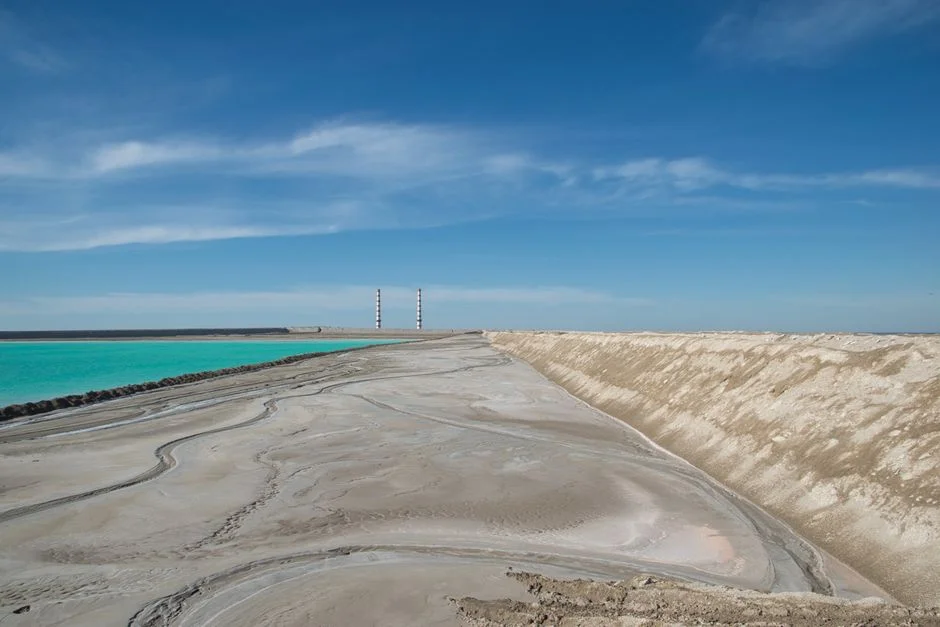 Oil Markets Flip as Hormuz Reopens — Glut Fears Replace Shortage Panic — Agriculture Food
