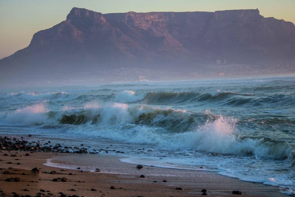 South Africa Braces for Rain — Tuesday Brings Wet Weather to Eastern Cape — Infrastructure Cities