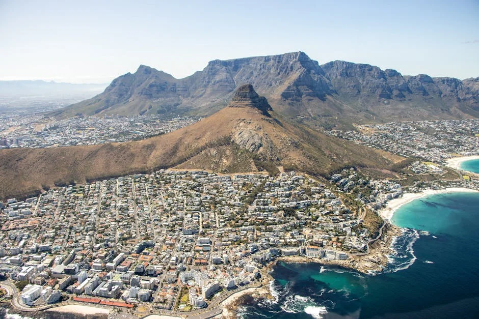 South African Reserve Bank Hikes Interest Rates to Combat Rising Inflation — Economy Business