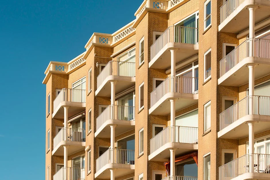 US Housing Market Forces Renters to Reconsider Buying Amid Rate Hikes — Infrastructure Cities