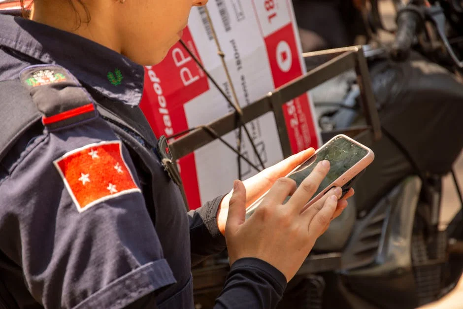 US Telecoms Expose Untraceable SIM Loophole Triggering Crime Surge