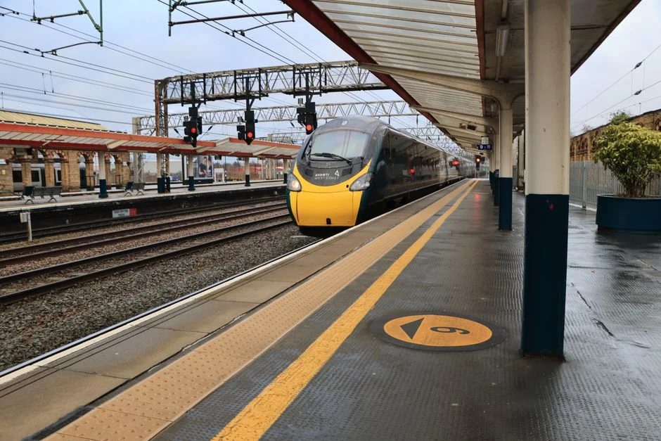 Why Britain Plans Major Upgrade to Train Wi-Fi — Could It Finally Improve? — Environment Nature