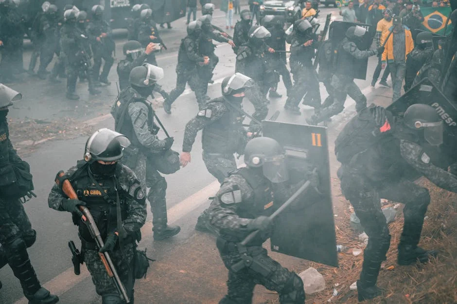 ZA Leaders Expose Police Crisis — Ramaphosa's Oversight Under Fire